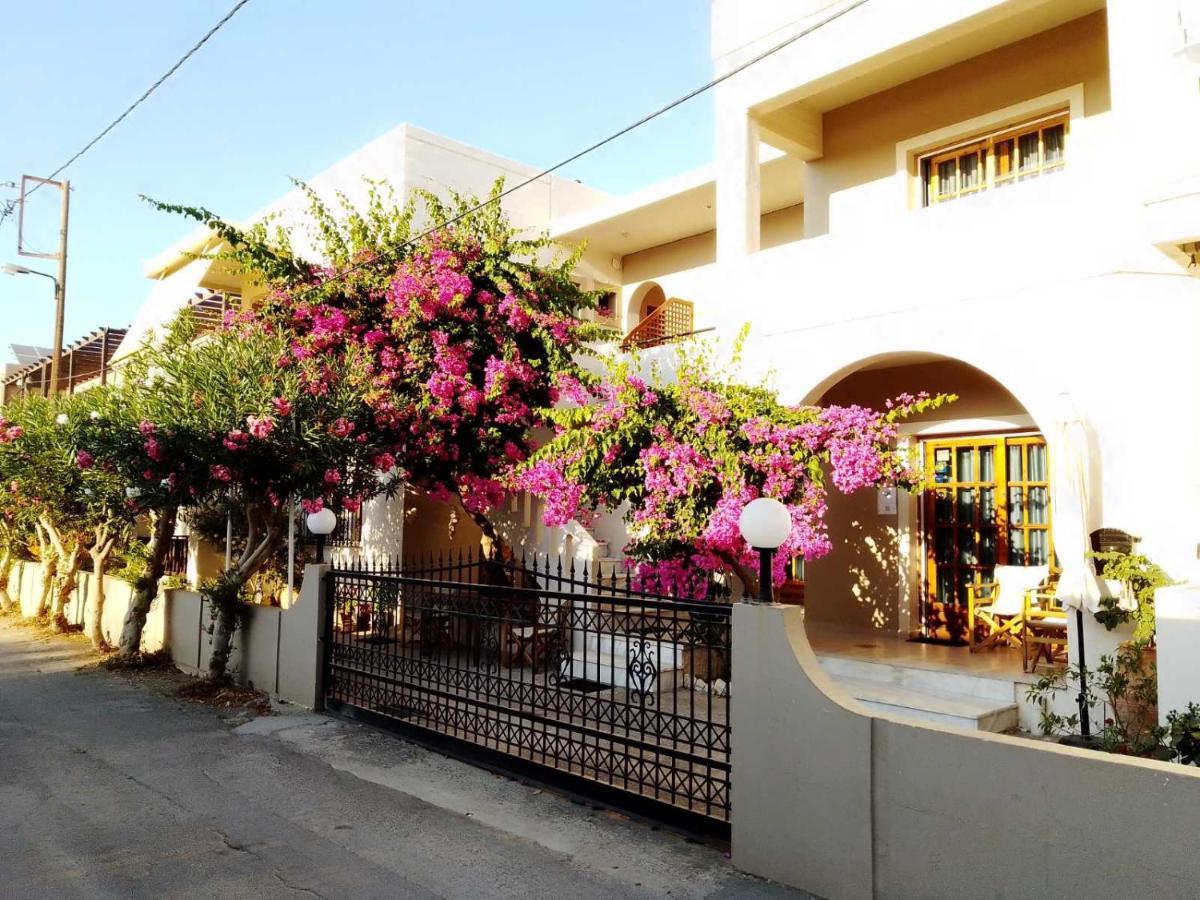 Irini Apartments Platanias  Ngoại thất bức ảnh
