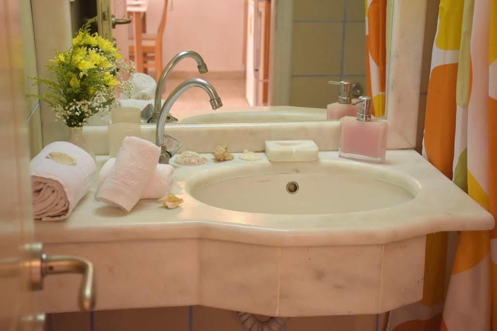 Irini Apartments Platanias  Ngoại thất bức ảnh
